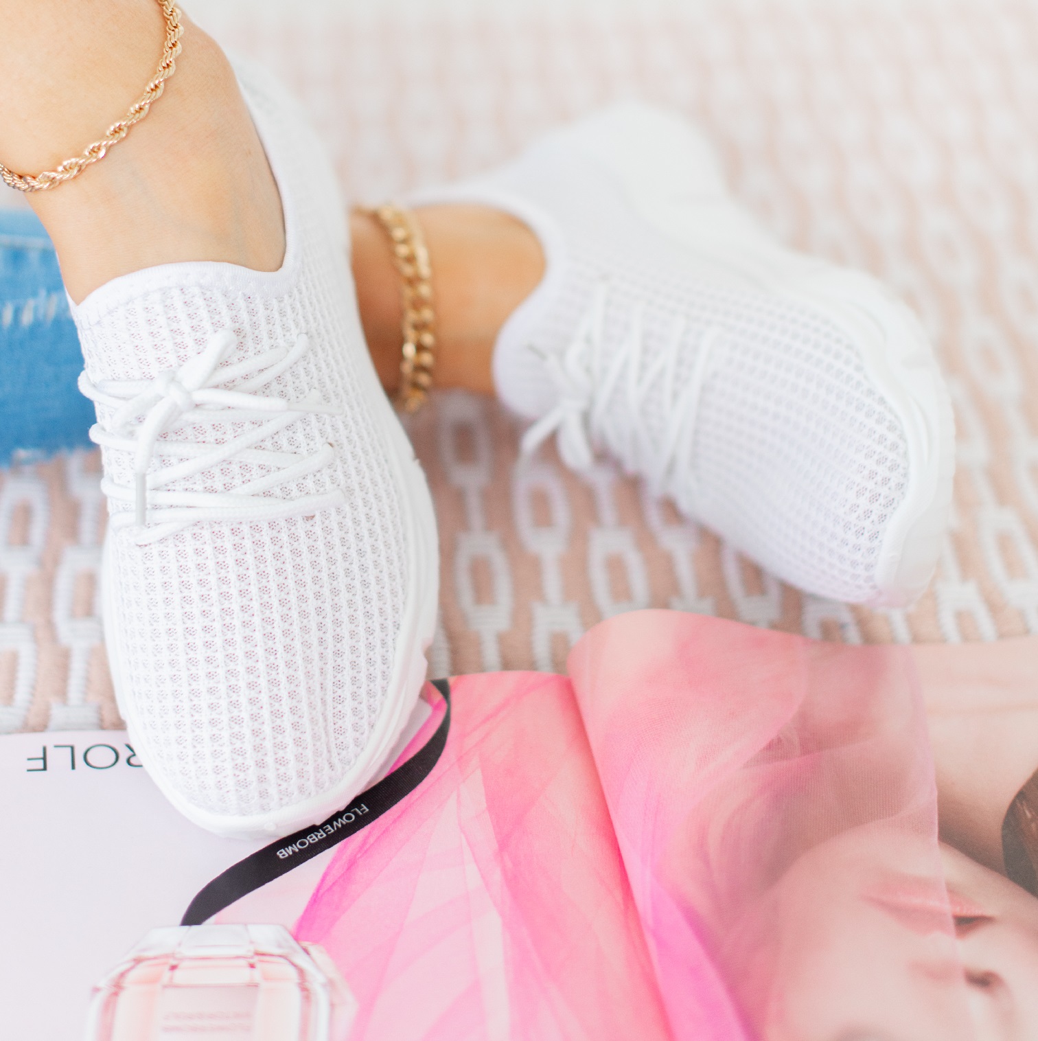 white gym pumps